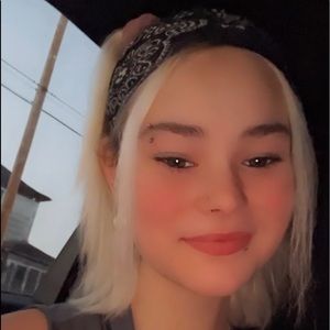 Meet your Posher, Mj